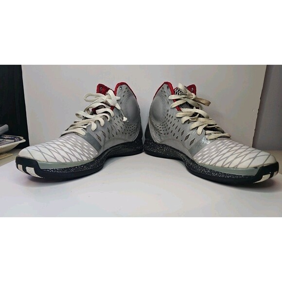 Men's Adidas ROSE Rooted in Chicago Sneakers US Size Mens 10 - Picture 3 of 8